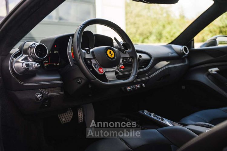 Ferrari F8 Tributo Grigio Scuro JBL Camera Alcantara Warranty - <small></small> 289.900 € <small>TTC</small> - #24