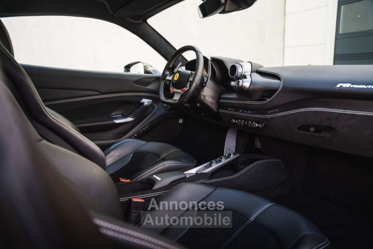 Ferrari F8 Tributo Grigio Scuro JBL Camera Alcantara Warranty - <small></small> 289.900 € <small>TTC</small> - #26