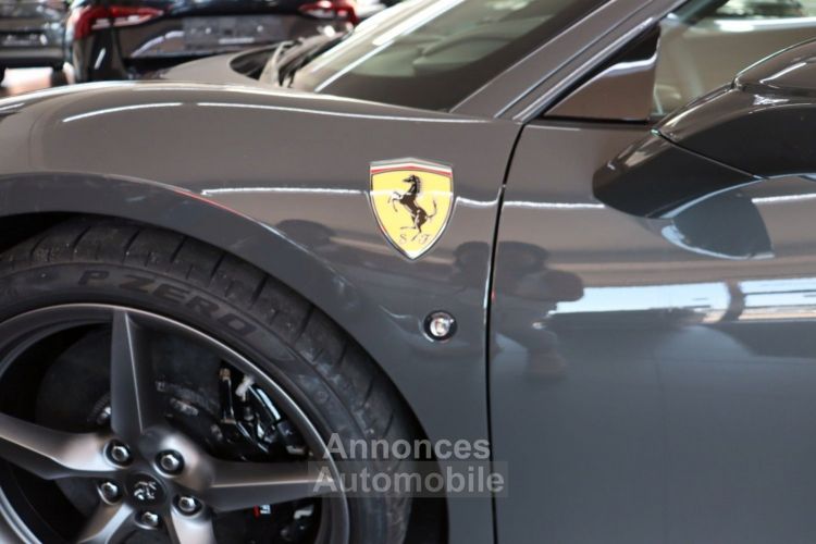 Ferrari F8 Tributo LIFT * ECRAN PASSAGER * JBL * RS DAYTONA * GARANTIE FERRARI - <small></small> 303.000 € <small></small> - #4