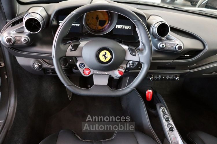 Ferrari F8 Tributo LIFT * ECRAN PASSAGER * JBL * RS DAYTONA * GARANTIE FERRARI - <small></small> 303.000 € <small></small> - #9