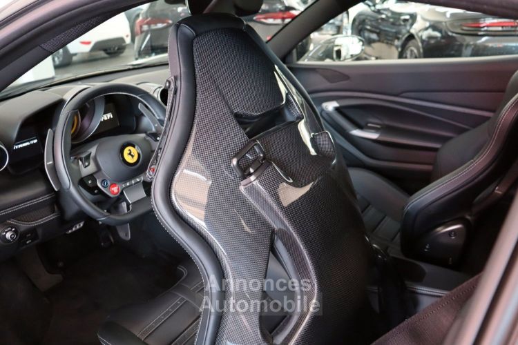 Ferrari F8 Tributo LIFT * ECRAN PASSAGER * JBL * RS DAYTONA * GARANTIE FERRARI - <small></small> 303.000 € <small></small> - #15