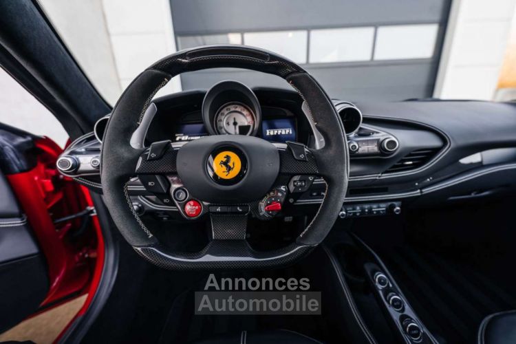 Ferrari F8 Tributo Rosso Corsa Metallic Carbon Lift Carplay - <small></small> 279.900 € <small>TTC</small> - #23