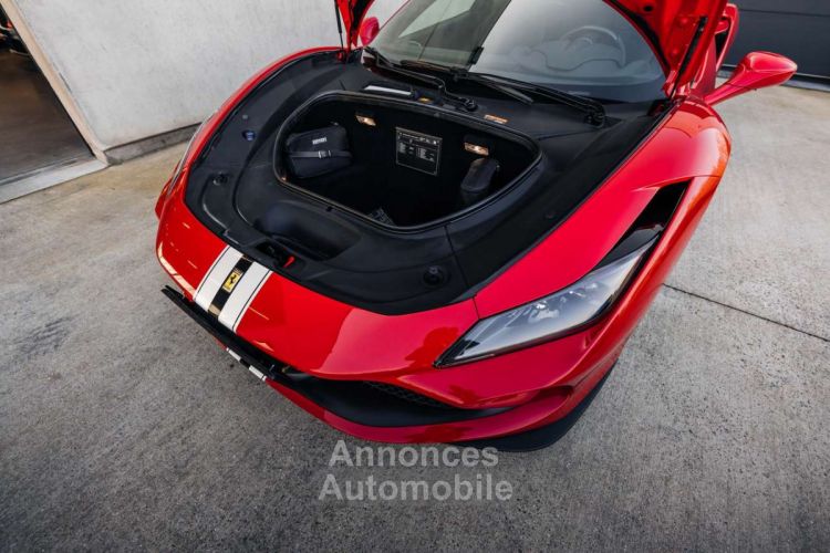 Ferrari F8 Tributo Rosso Corsa Metallic Carbon Lift Carplay - <small></small> 279.900 € <small>TTC</small> - #27