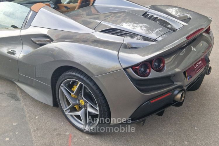 Ferrari F8 Tributo SPIDER - <small></small> 369.000 € <small>TTC</small> - #5