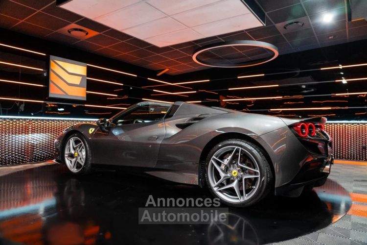 Ferrari F8 Tributo SPIDER 3.9 720 DCT - <small></small> 339.900 € <small>TTC</small> - #3