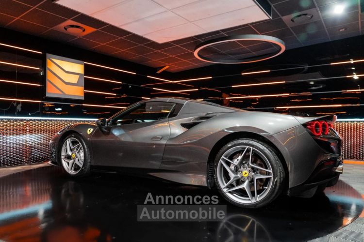 Ferrari F8 Tributo SPIDER 3.9 720 DCT - <small></small> 339.900 € <small>TTC</small> - #11