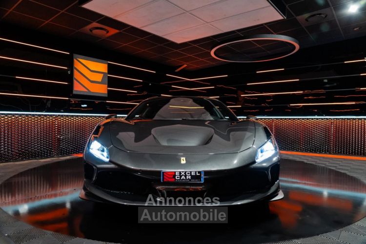 Ferrari F8 Tributo SPIDER 3.9 720 DCT - <small></small> 339.900 € <small>TTC</small> - #16