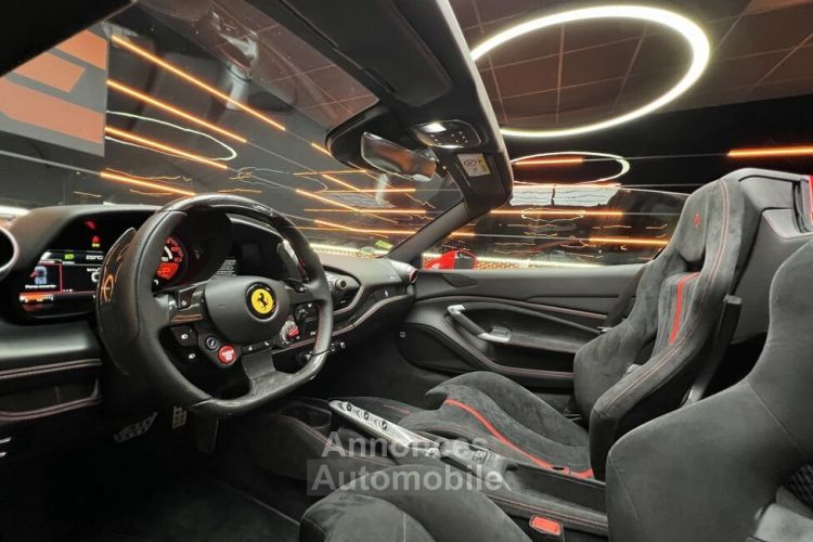 Ferrari F8 Tributo SPIDER 3.9 720 DCT - <small></small> 369.900 € <small>TTC</small> - #23