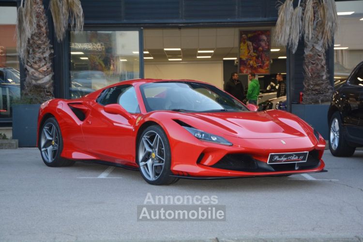 Ferrari F8 Tributo SPIDER 3.9 V8 720 CV SIEGES RACING , LIFT , PASSENGER DISPLAY , JBL CARBON , DAYTONA - <small></small> 359.900 € <small>TTC</small> - #2