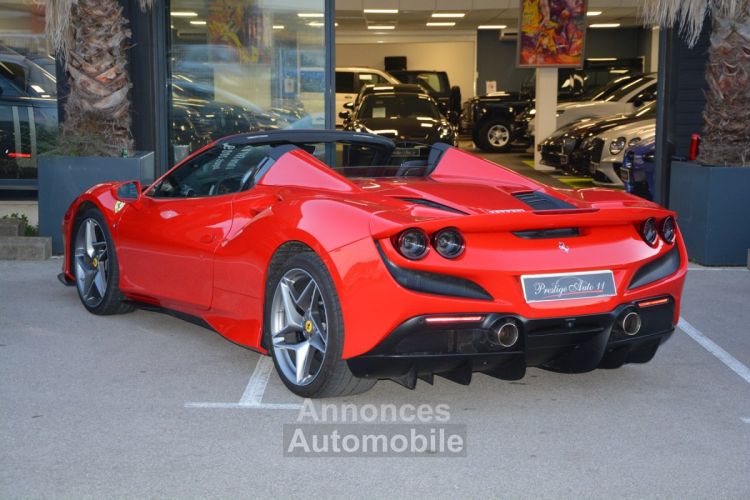 Ferrari F8 Tributo SPIDER 3.9 V8 720 CV SIEGES RACING , LIFT , PASSENGER DISPLAY , JBL CARBON , DAYTONA - <small></small> 359.900 € <small>TTC</small> - #11