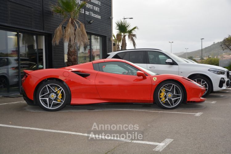 Ferrari F8 Tributo SPIDER 3.9 V8 Origine France 1ère main  - <small></small> 399.000 € <small>TTC</small> - #3