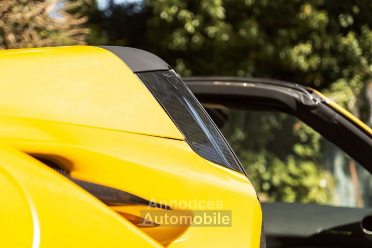 Ferrari F8 Tributo Spider Giallo Triplo Strato-Full Carbon-Belgian car - <small></small> 359.400 € <small>TTC</small> - #9