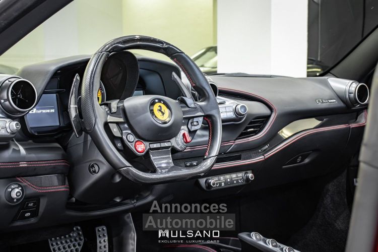 Ferrari F8 Tributo Spider PREMIERE MAIN GARANTIE FERRARI 2026 CARBON LIFT CAMERA AVANT ARRIERE - <small></small> 338.000 € <small>TTC</small> - #27