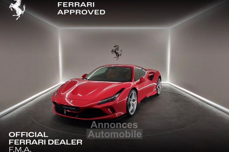 Ferrari F8 Tributo V8 3.9 721 ch  Céramic * LIFT * 1èreM * entretien Ferrari de 7 ans jusqu'au 08/2027 * Garantie Ferrari Approved 24 mois Reconductible - <small></small> 299.990 € <small>TTC</small> - #1