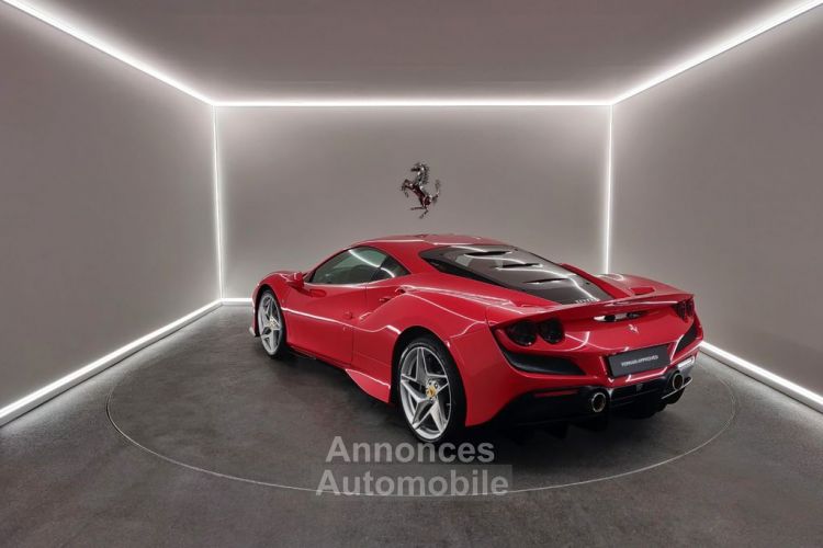 Ferrari F8 Tributo V8 3.9 721 ch  Céramic * LIFT * 1èreM * entretien Ferrari de 7 ans jusqu'au 08/2027 * Garantie Ferrari Approved 24 mois Reconductible - <small></small> 299.990 € <small>TTC</small> - #8