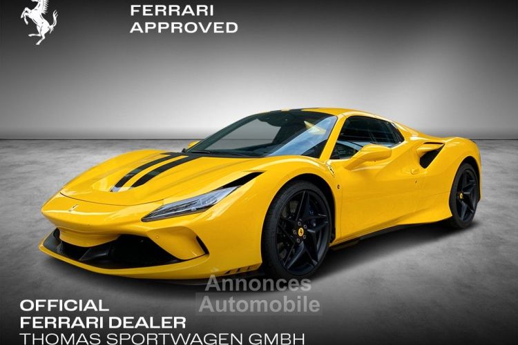 Ferrari F8 Tributo V8 3.9 721 Ch Spider Céramic * JBL * Entretien Ferrari De 7 Ans Jusqu'au 05/2027 * Garantie Ferrari Approved 24 mois Reconductible - <small></small> 335.990 € <small></small> - #1