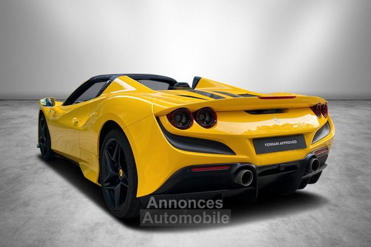 Ferrari F8 Tributo V8 3.9 721 Ch Spider Céramic * JBL * Entretien Ferrari De 7 Ans Jusqu'au 05/2027 * Garantie Ferrari Approved 24 mois Reconductible - <small></small> 335.990 € <small></small> - #2