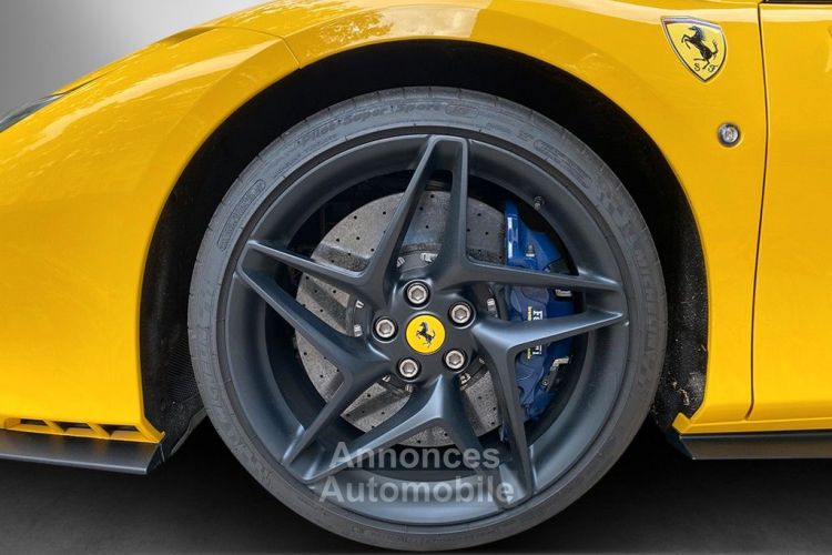 Ferrari F8 Tributo V8 3.9 721 Ch Spider Céramic * JBL * Entretien Ferrari De 7 Ans Jusqu'au 05/2027 * Garantie Ferrari Approved 24 mois Reconductible - <small></small> 335.990 € <small></small> - #7