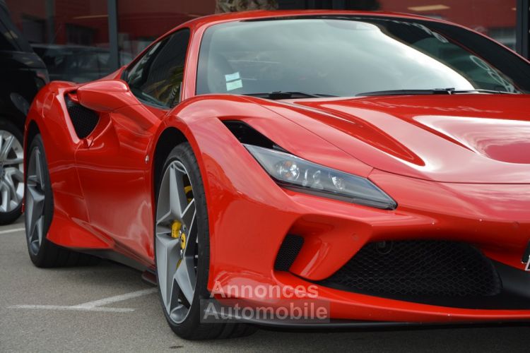 Ferrari F8 Tributo V8 3.9 DCT ORIGINE FRANCE IMMATRICULE FRANCAISE CO2 PAYÉ - <small></small> 285.000 € <small>TTC</small> - #6