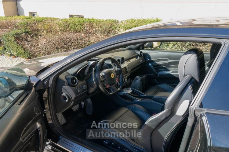 Ferrari FF Deuxième main Lift Caméra de recul Passenger dislay - <small></small> 129.900 € <small>TTC</small> - #7