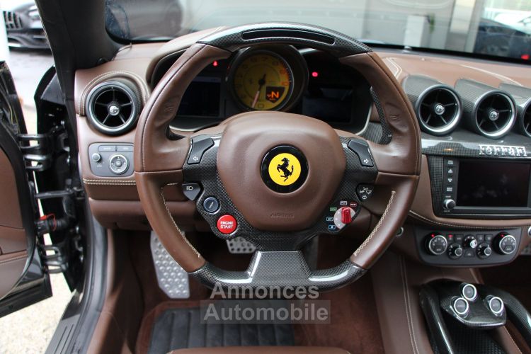 Ferrari FF V12 - <small>A partir de </small>1.690 EUR <small>/ mois</small> - #16