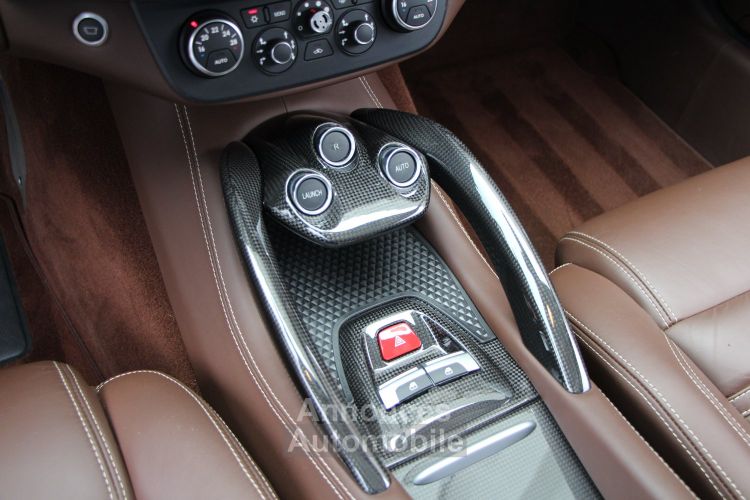 Ferrari FF V12 - <small>A partir de </small>1.690 EUR <small>/ mois</small> - #22