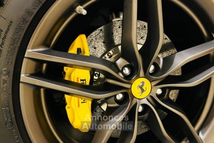 Ferrari FF V12 6.3 660ch - <small></small> 159.900 € <small>TTC</small> - #19