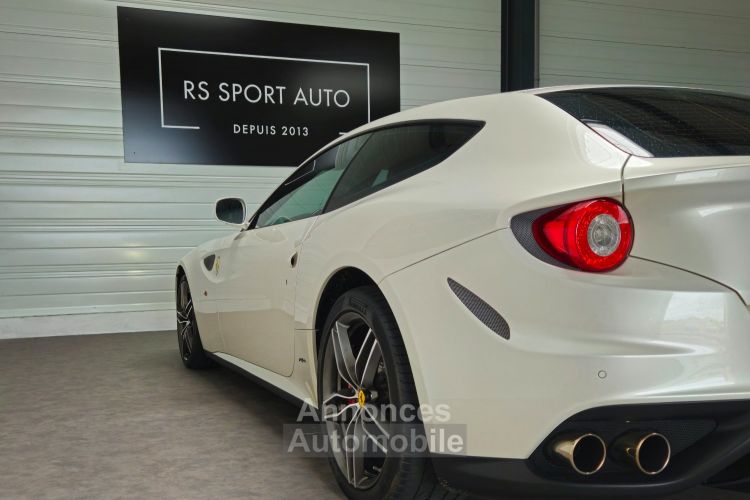 Ferrari FF V12 660Ch Garantie Ferrari Power 05/2025 - <small></small> 166.000 € <small>TTC</small> - #12