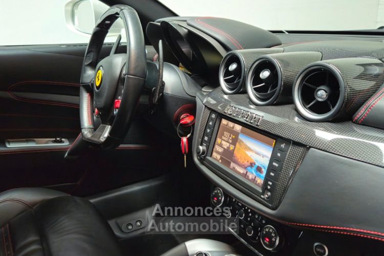 Ferrari FF V12 660Ch Garantie Ferrari Power 05/2025 - <small></small> 166.000 € <small>TTC</small> - #17