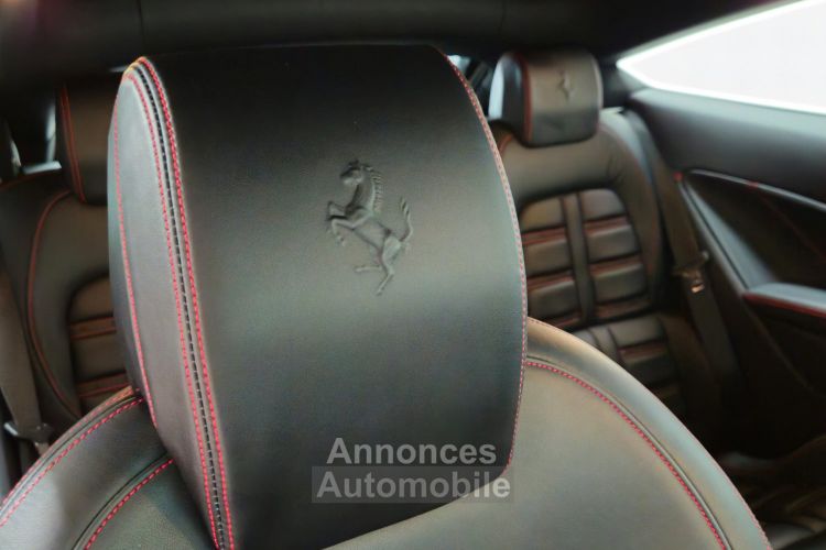 Ferrari FF V12 660Ch Garantie Ferrari Power 05/2025 - <small></small> 166.000 € <small>TTC</small> - #18