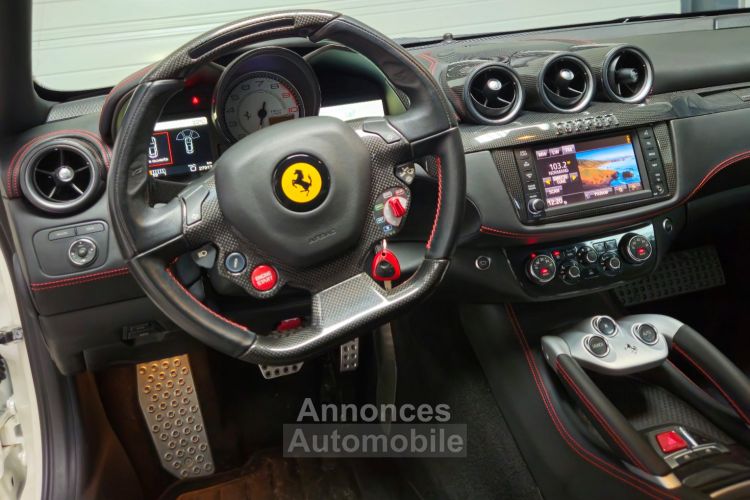 Ferrari FF V12 660Ch Garantie Ferrari Power 05/2025 - <small></small> 166.000 € <small>TTC</small> - #25