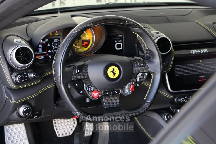 Ferrari GTC4 Lusso 3.9 V8 610ch - <small>A partir de </small>2.290 EUR <small>/ mois</small> - #18