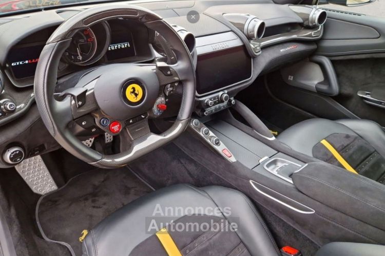 Ferrari GTC4 Lusso 6.3 V12 690 4RM  01/2017 - <small></small> 247.890 € <small>TTC</small> - #12