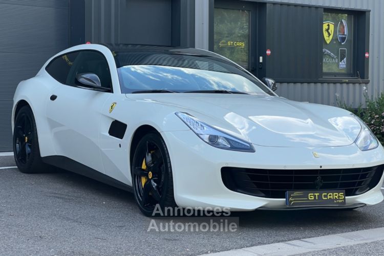 Ferrari GTC4 Lusso FERRARI GTC4 LUSSO V8 T - LOA 930 Euros Par Mois - Origine France - Pack Carbone - Volant LED - Toit Pano - écran Passager - <small></small> 204.990 € <small>TTC</small> - #1