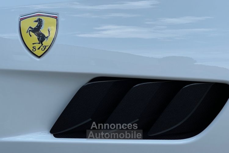 Ferrari GTC4 Lusso FERRARI GTC4 LUSSO V8 T - LOA 930 Euros Par Mois - Origine France - Pack Carbone - Volant LED - Toit Pano - écran Passager - <small></small> 204.990 € <small>TTC</small> - #5