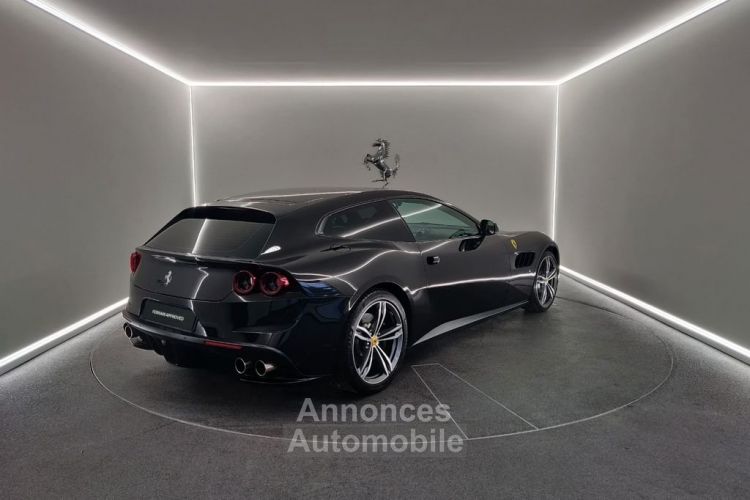 Ferrari GTC4 Lusso Ferrari GTC4Lusso 6.3 V12 689 V12 JBL Caméra FERRARI APPROVED - <small></small> 227.990 € <small>TTC</small> - #5