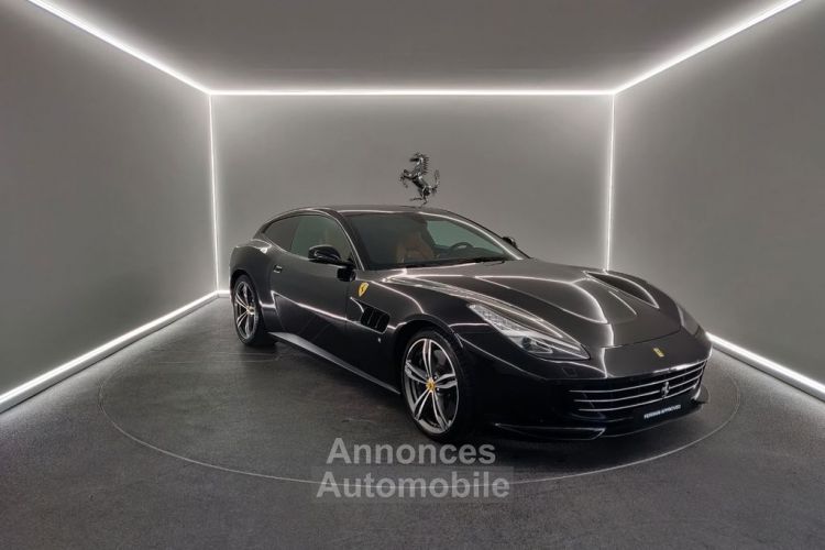 Ferrari GTC4 Lusso GTC4 Lusso V12 6.3 689 ch Noir  Garantie Ferrari Approved 12 mois - <small></small> 212.000 € <small>TTC</small> - #5