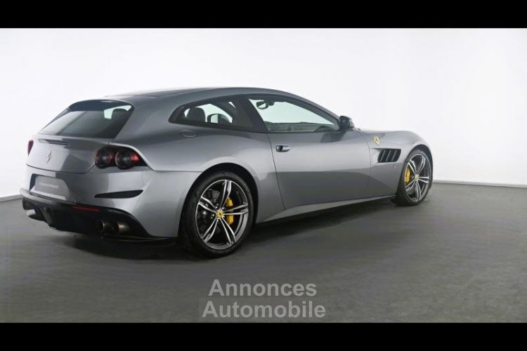 Ferrari GTC4 Lusso GTC4Lusso V12 6.3 690ch - <small></small> 204.900 € <small>TTC</small> - #2