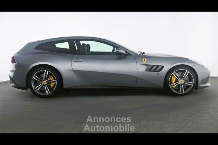 Ferrari GTC4 Lusso GTC4Lusso V12 6.3 690ch - <small></small> 204.900 € <small>TTC</small> - #6