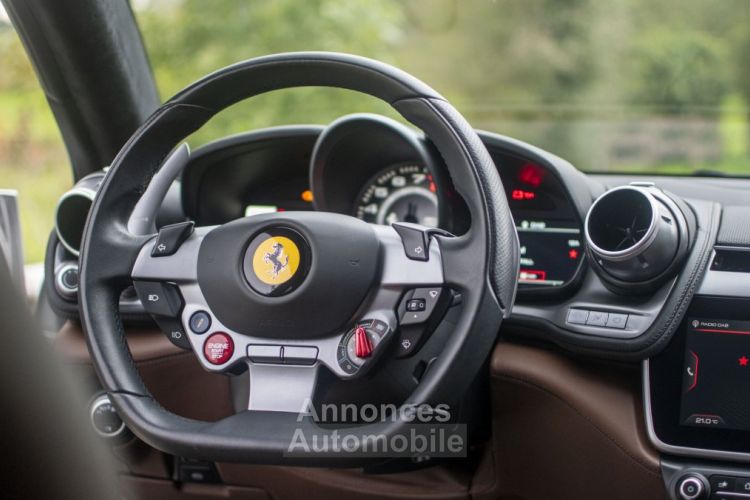 Ferrari GTC4 Lusso T - <small></small> 199.000 € <small>TTC</small> - #23