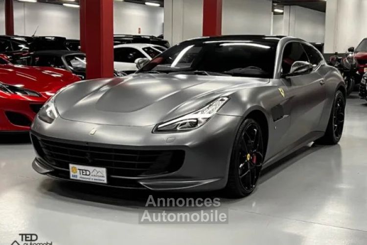 Ferrari GTC4 Lusso 610cv - <small></small> 151.500 € <small>TTC</small> - #1