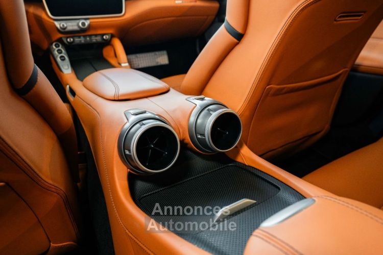 Ferrari GTC4 Lusso V12 6.3 689 Ch * T.Panorama Noir Titanio Métallisé Caméra LIFT Céramic JBL T.Pano. Sièges Sports Et Chauffants Ferrari Approved - <small></small> 210.990 € <small>TTC</small> - #25