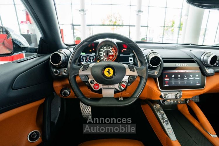 Ferrari GTC4 Lusso V12 6.3 689 Ch * T.Panorama Noir Titanio Métallisé Caméra LIFT Céramic JBL T.Pano. Sièges Sports Et Chauffants Ferrari Approved - <small></small> 210.990 € <small>TTC</small> - #26