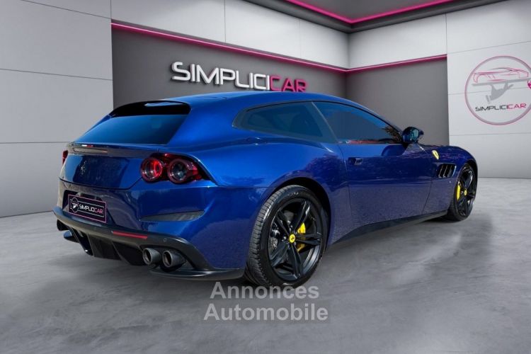 Ferrari GTC4 Lusso V12 BLU POZZI* INTERIEUR ROSSO FERRARI* CARNET FERRARI* GARANTIE POWER* VISIBLE EN AGENCE - <small></small> 235.000 € <small>TTC</small> - #3