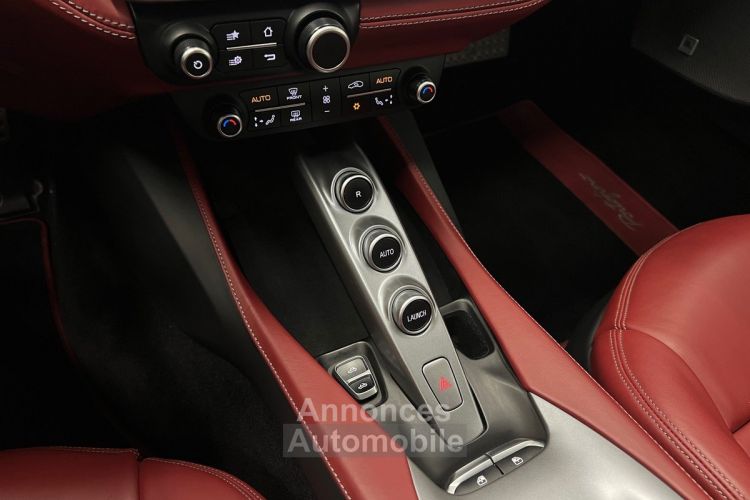 Ferrari Portofino V8 3.9 600 ch Caméra / Grigio Silverstone / Volant Carbone LEDS / AppleCarPlay - <small></small> 214.990 € <small>TTC</small> - #15