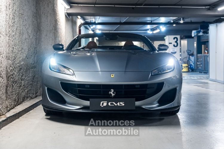 Ferrari Portofino V8 3.9 GT Turbo 600 - <small>A partir de </small>1.650 EUR <small>/ mois</small> - #3