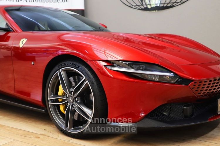 Ferrari Roma CARBONE * ECRAN PASSAGER * ADAS * HIFI HP * CARPLAY * MAGNERIDE * CAMERA 360° * GARANTIE FERRARI 10/2024 - <small></small> 230.000 € <small></small> - #12