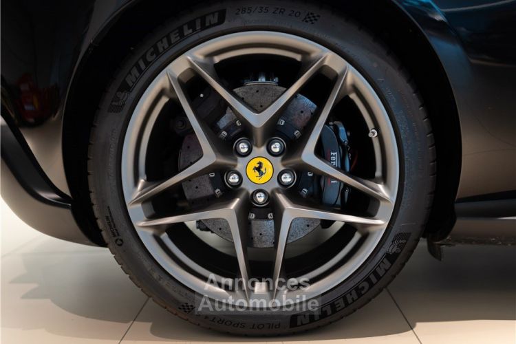 Ferrari Roma Coupé V8 4.0 620CH - <small></small> 254.900 € <small>TTC</small> - #11