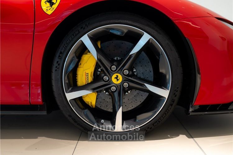 Ferrari SF90 Stradale 4.0 V8 780 CH PHEV - <small></small> 639.900 € <small>TTC</small> - #11