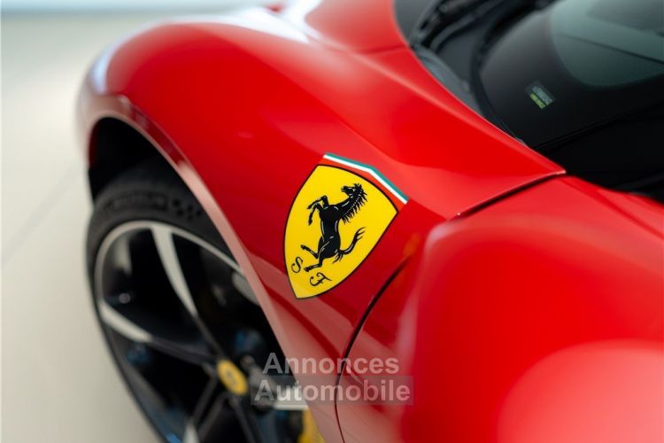 Ferrari SF90 Stradale 4.0 V8 780 CH PHEV - <small></small> 639.900 € <small>TTC</small> - #14